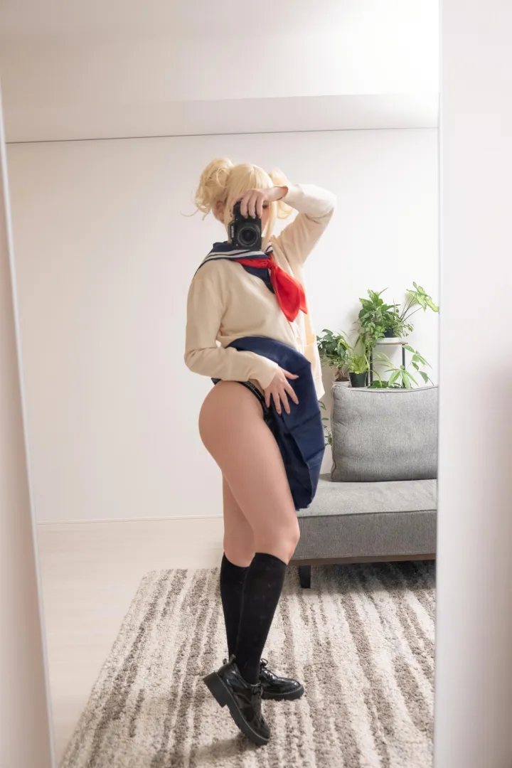 Toga cosplay by aimihachi