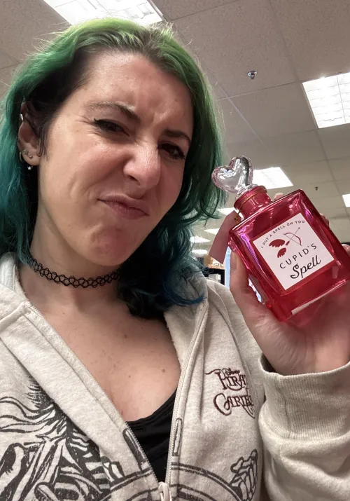 Using a love potion on you so you send me all your cash tn