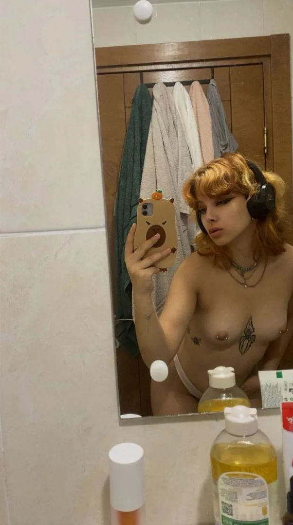 Viens t'étirer, mon chaton