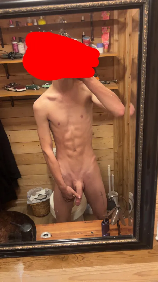 Who wants to suck my morning wood