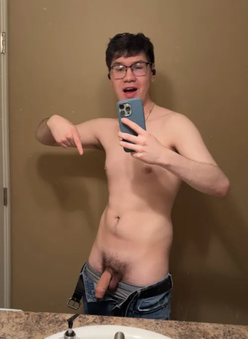 How would you react if your nerdy college roommate sent this by accident?