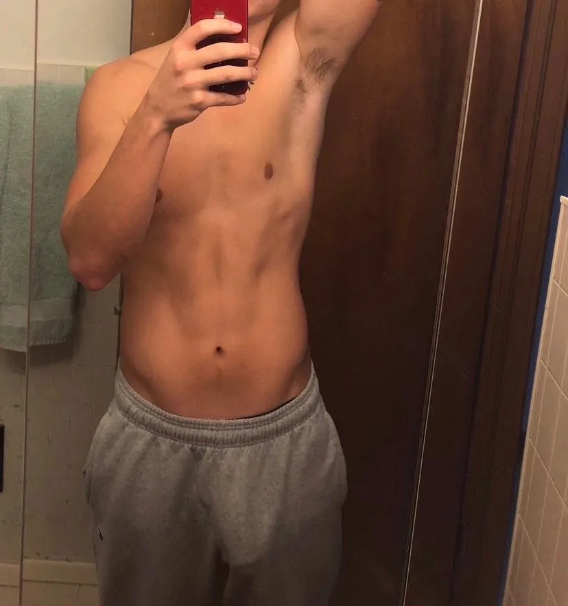 I’m the straight alpha jock you crave