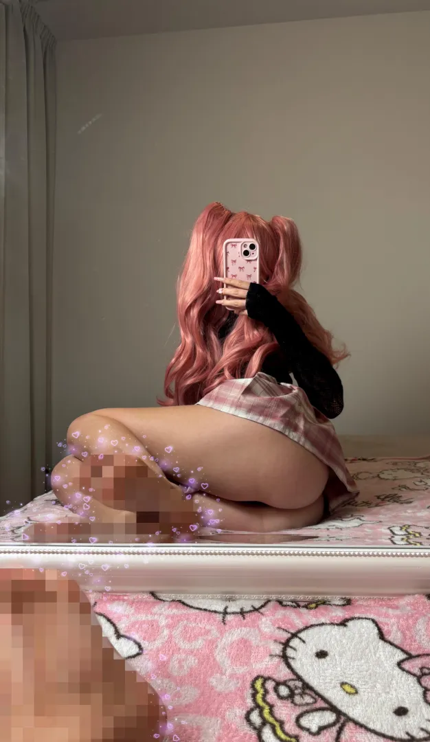 Only obedient pets deserve my feet, keep gooning to pixels‍