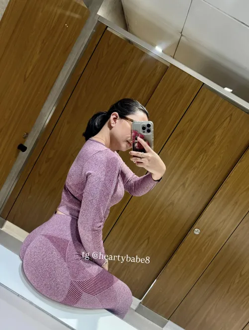 Slap the  of this gym rat unicorn 