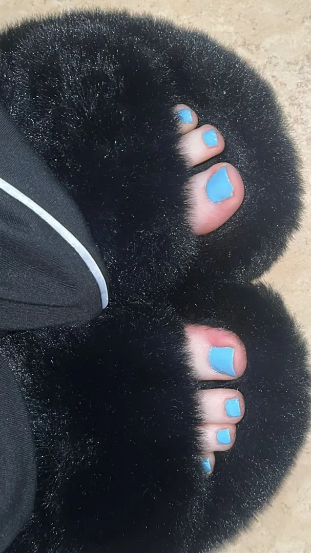 What do you think of my blue toes in my slippers
