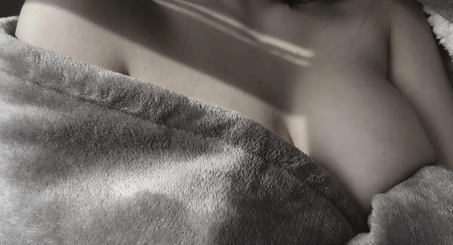 I like the way you look at me…….