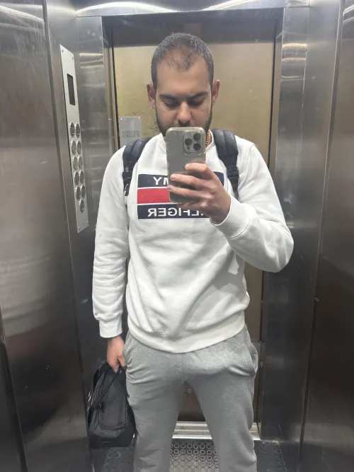 It got a couple of looks today i think it was too obvious what do you thinkV