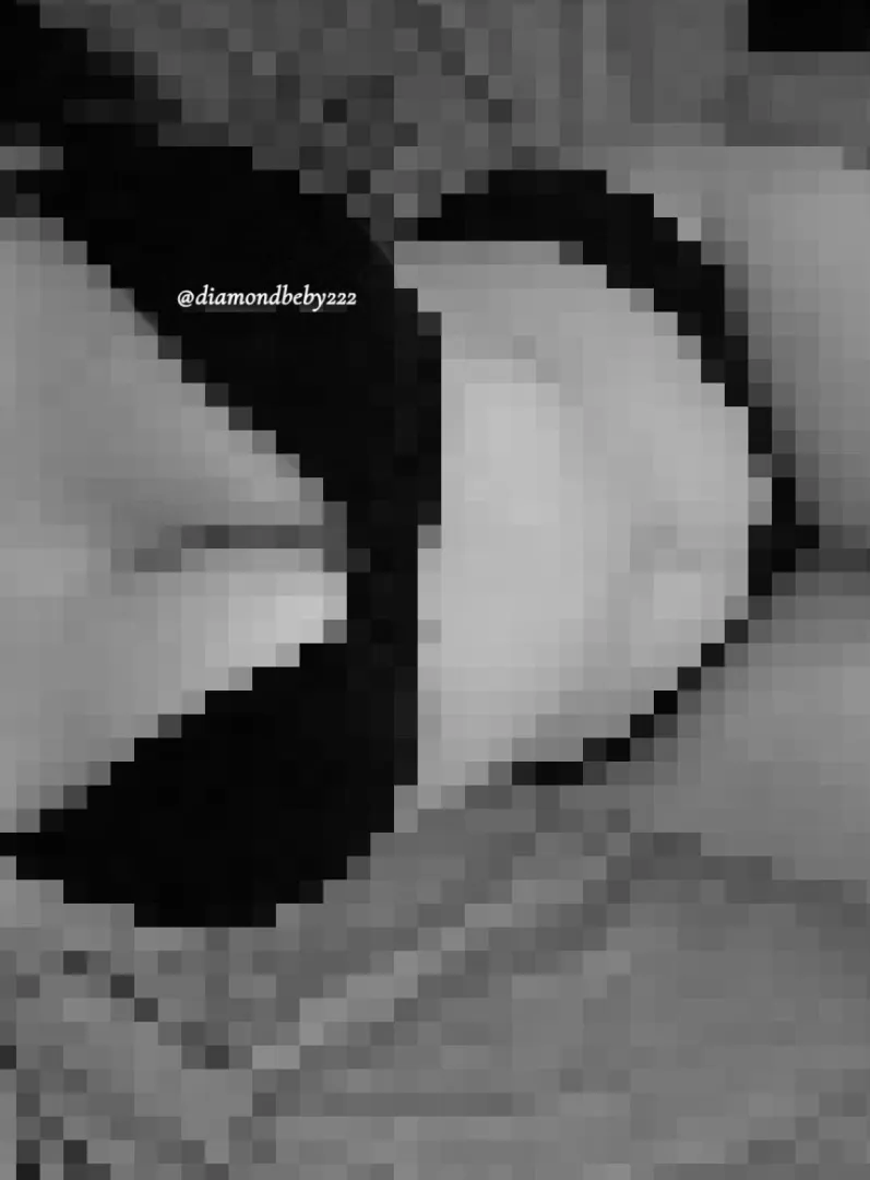 only good boys can see the uncensored pic