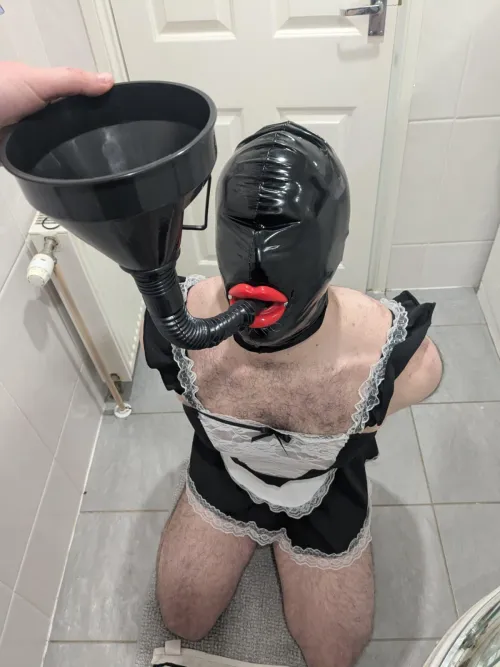 Scottish Slave seeking FTT