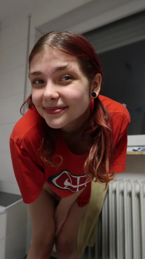 Undressing after a long day^^ [Return Our 3P Tools/Apps]