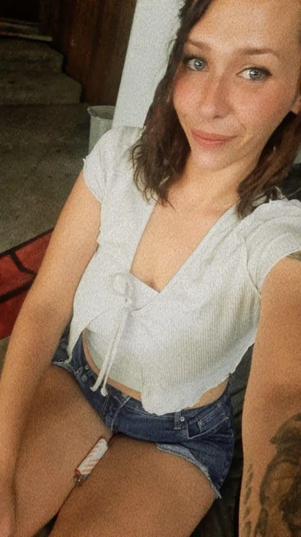 Would you fuck a church wife like me after church?