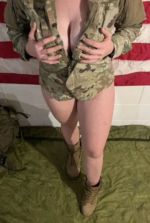 You like Milfs in uniform, 12 year Army combat medic