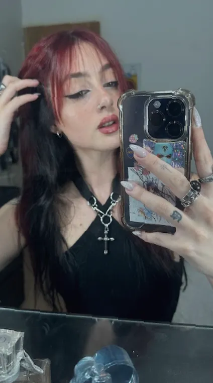 19F4M - Slightly horny + can’t host rn - lntsgrm: Lunarumes