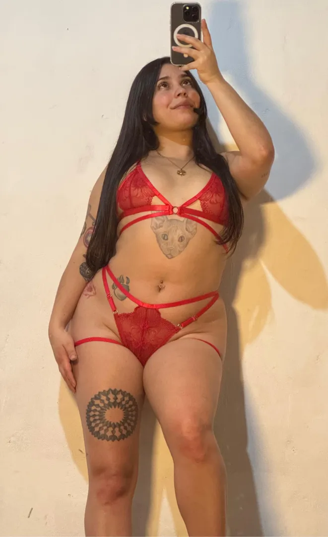 (F19) Bin nicht hübsch.. aber zum ficken und liegen lassen genug 