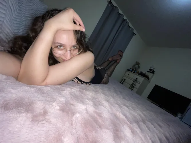 Fishnets look so good on me