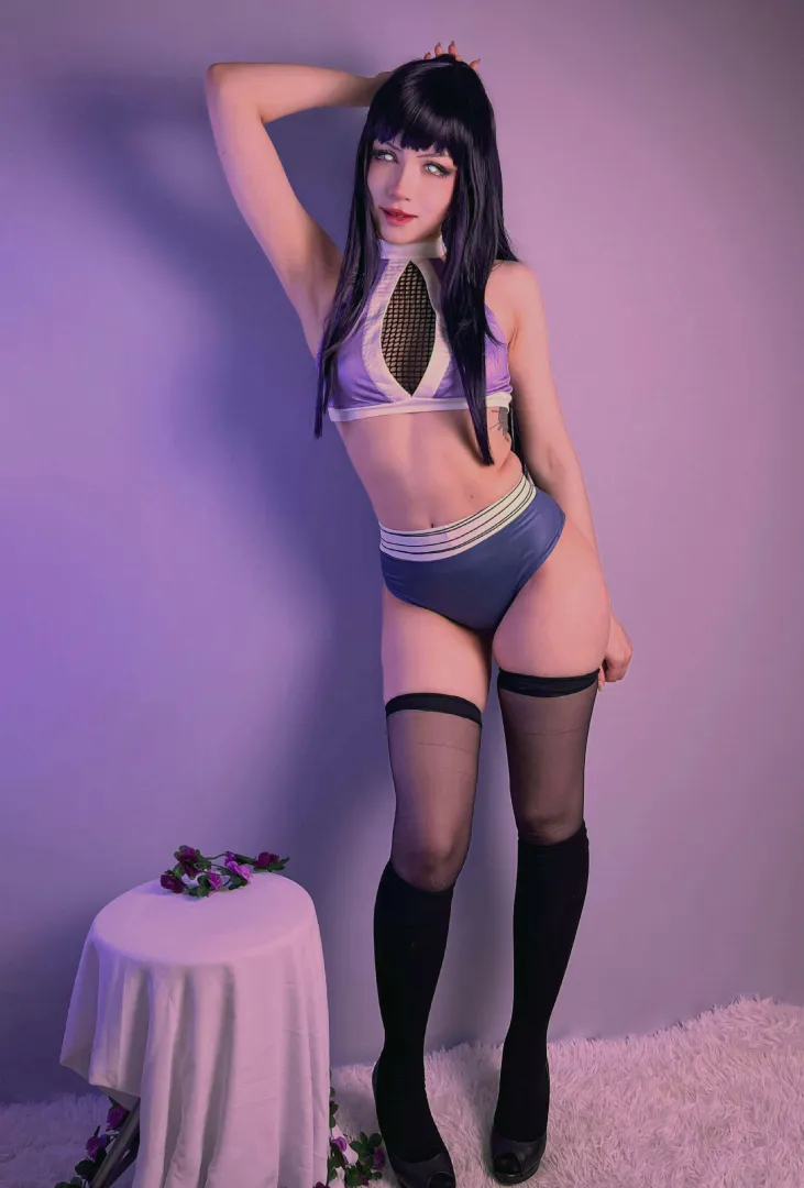 Hinata by SthormyStar