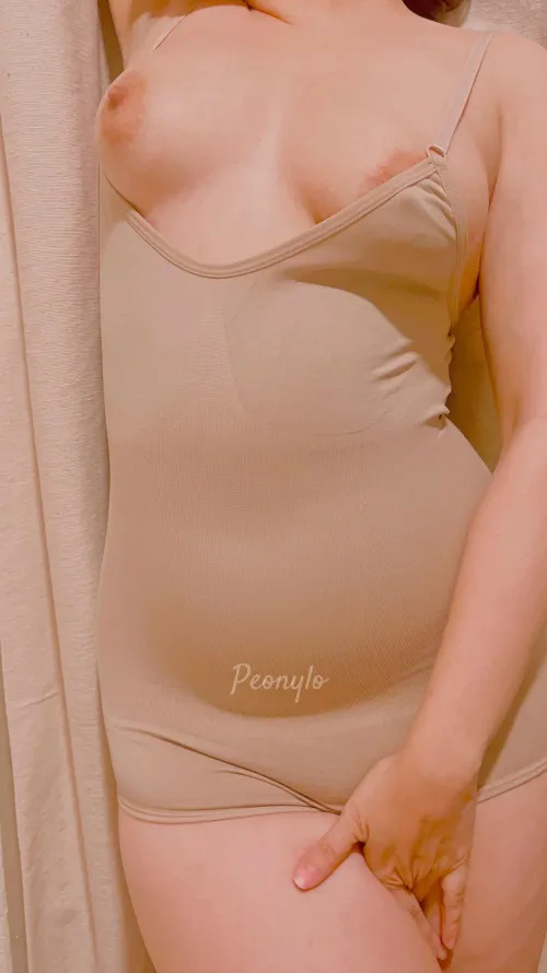 Strawberry and vanilla boobies 