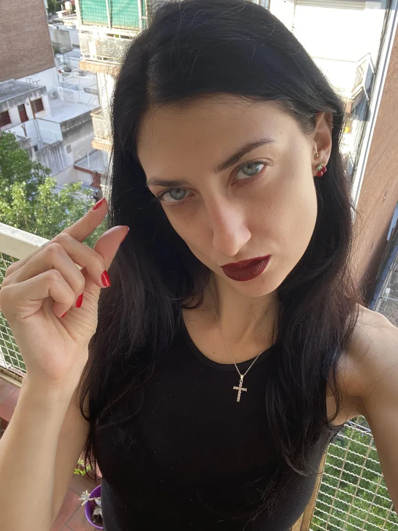 Tell me your size right now and we won't waste any time. I'll rate you and be brutally honest with you.