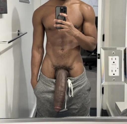 This mirror is crazy