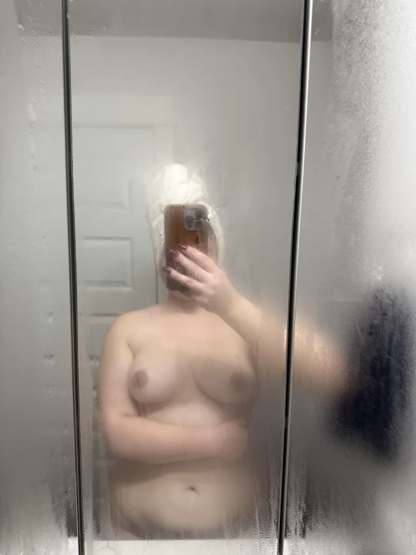 This picture would be better with your hands in it ;)