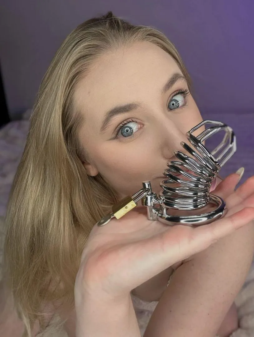 Was ist der offensichtlichste Grund, warum ich dich dauerhaft einsperren sollte? Sag es mir.