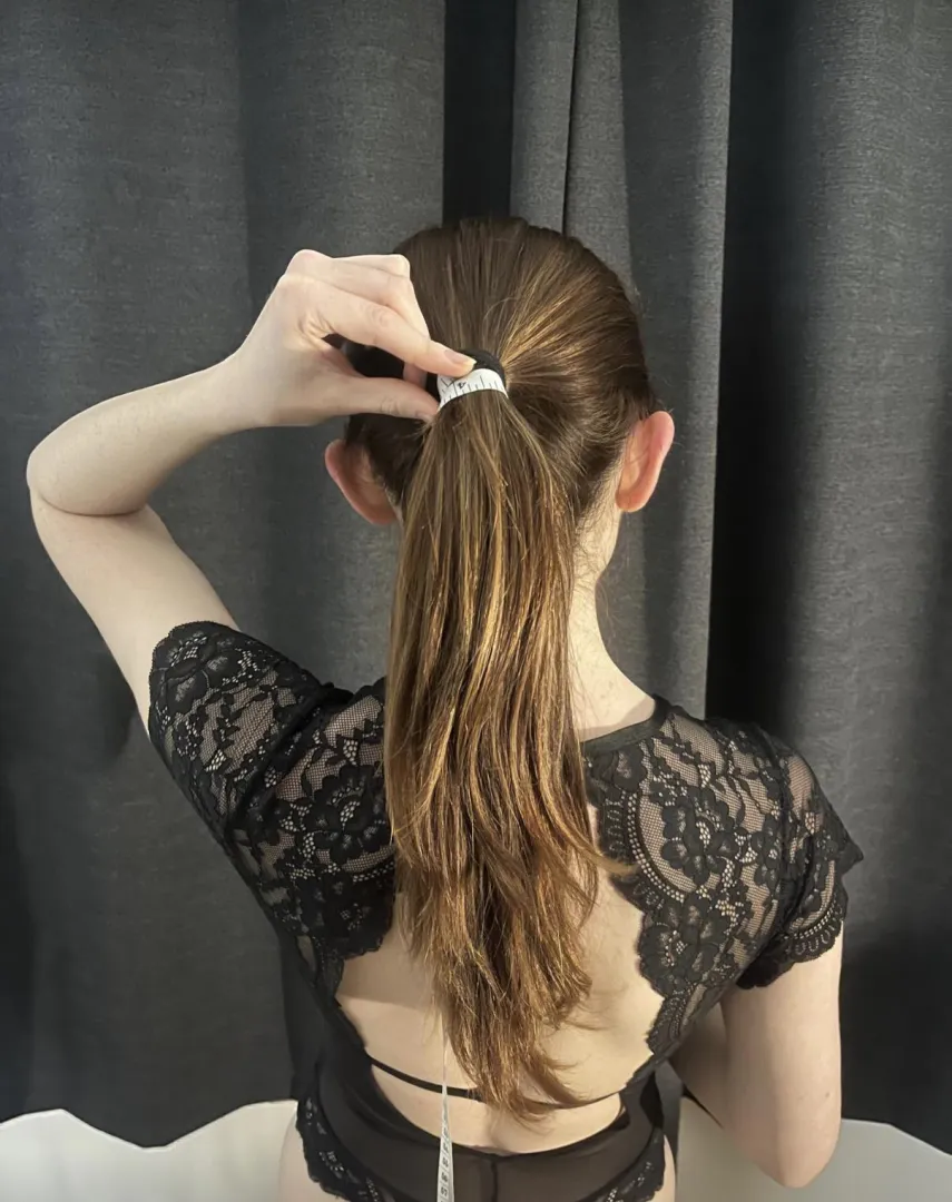 First time posting here… hope you like my thick ponytail 