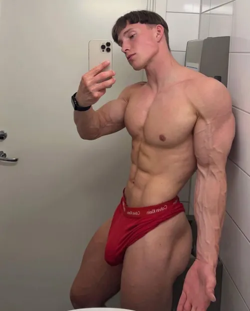 Look at that big bulge