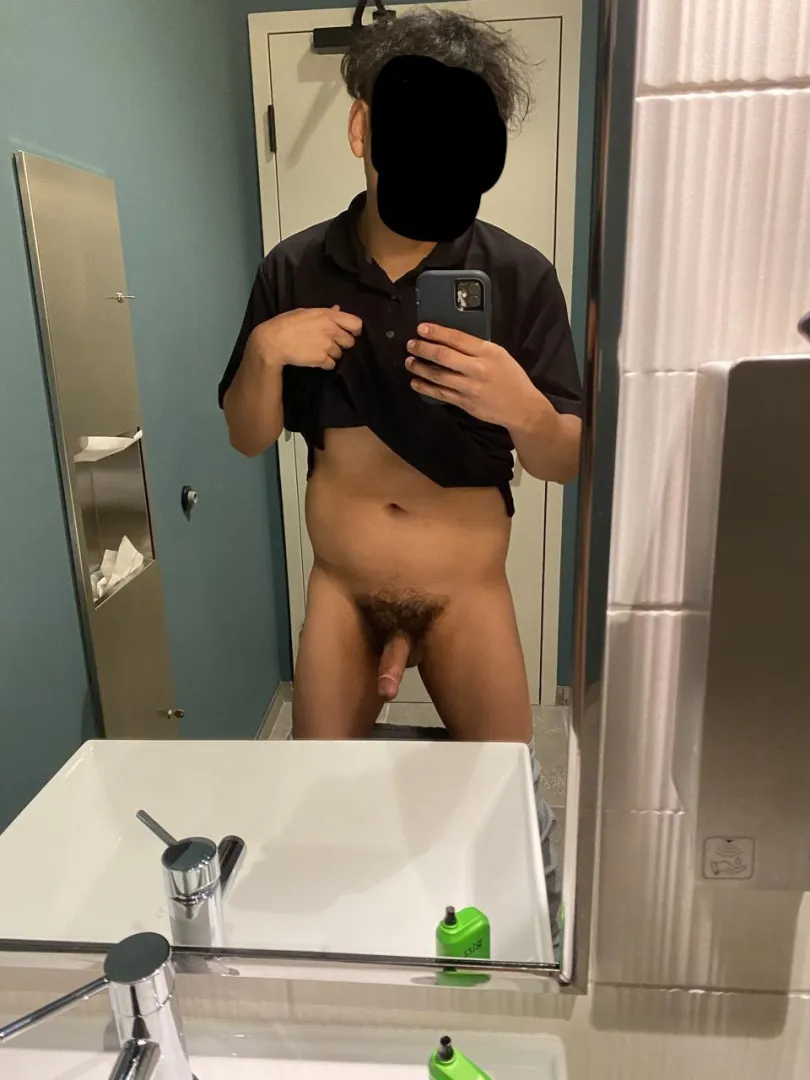 M23 anyone need to get fucked good ?;)