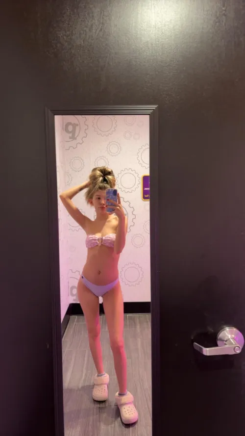 Next few lucky buyers can get my BIGGEST dropbox with 1100 pics & vids for only $30!!