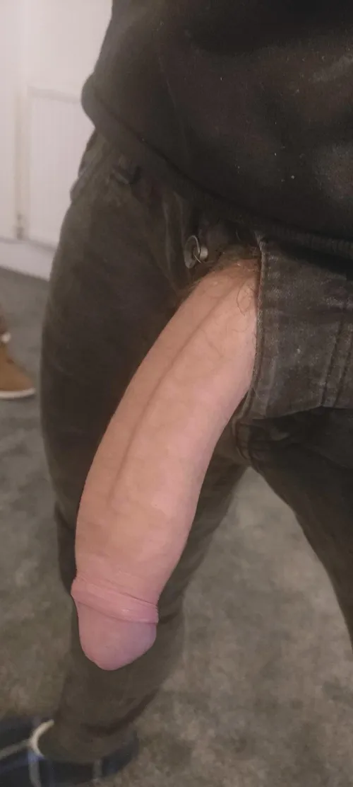 Off to pub… wanna go toilets??