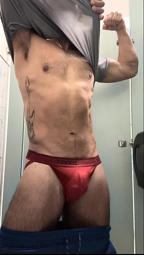 [Selling][US] Selling my worn, sweaty, musky underwear, open to custom requests. DMs open for serious inquiries.