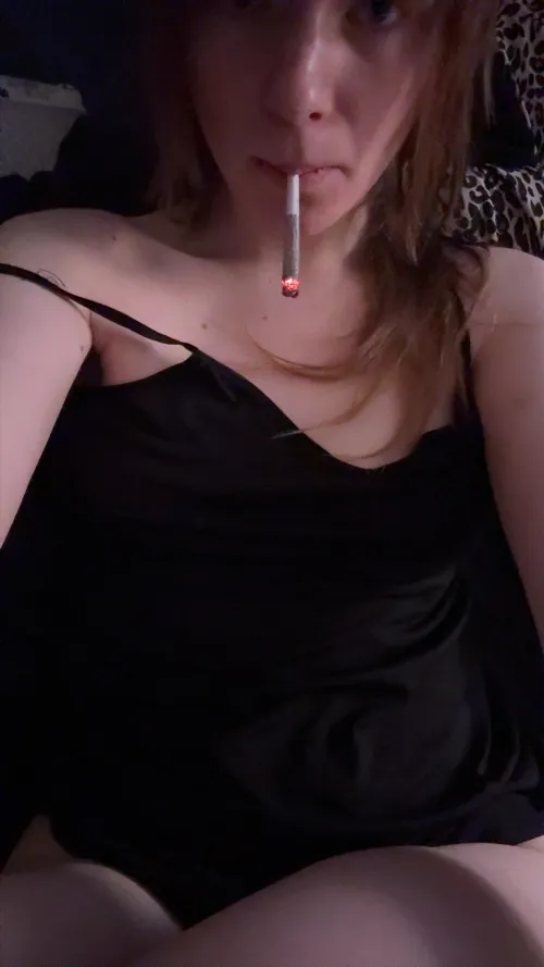 (19F) New to the app looking for stoner friends :333