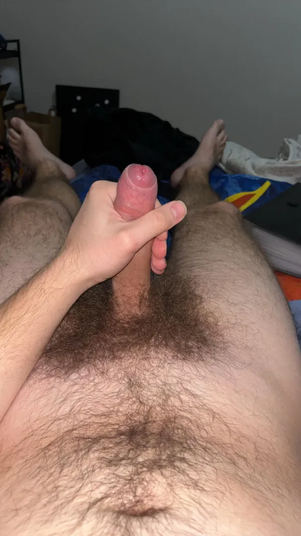24 m dc, any Asian guys into hairy uncut dick? @magny112