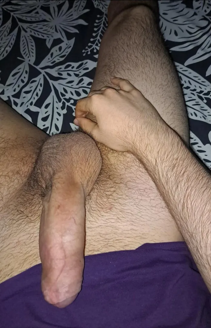 [28] Do you love uncut, bros?