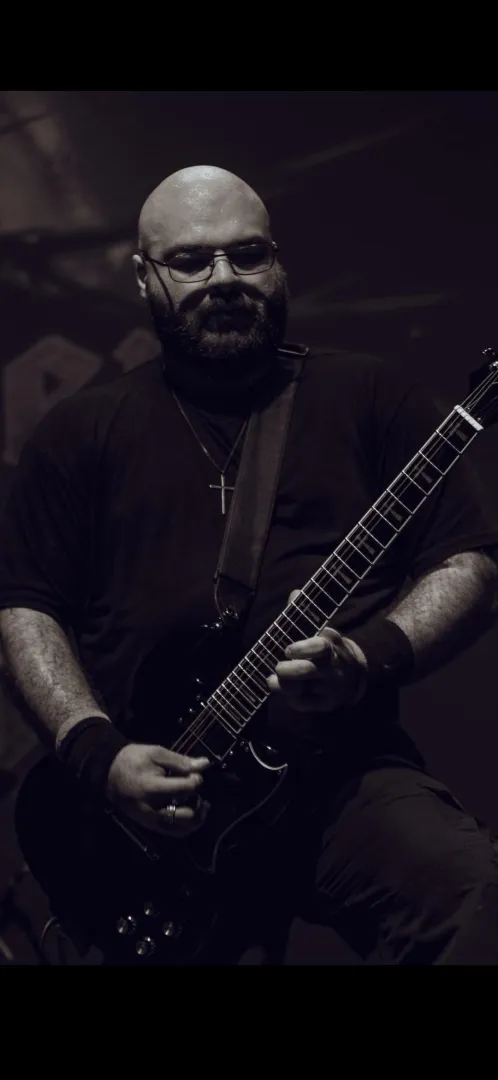 32 M4F FWB or Relationship with nerdy fun people