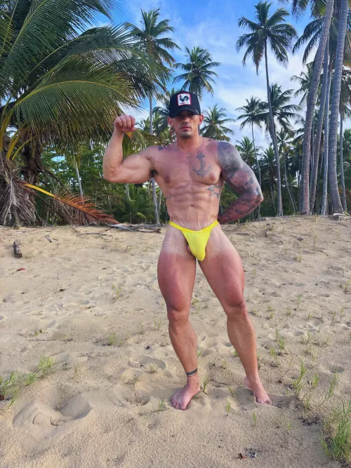 Be honest, how's my quads here?