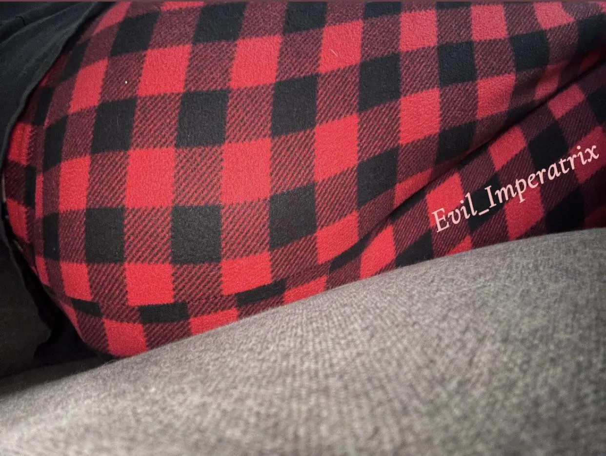 Friday, day of the pay, and time to obey