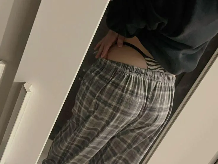 [GBR] (Eng) #London 19 +online First time posting here, don’t know what to expect :3