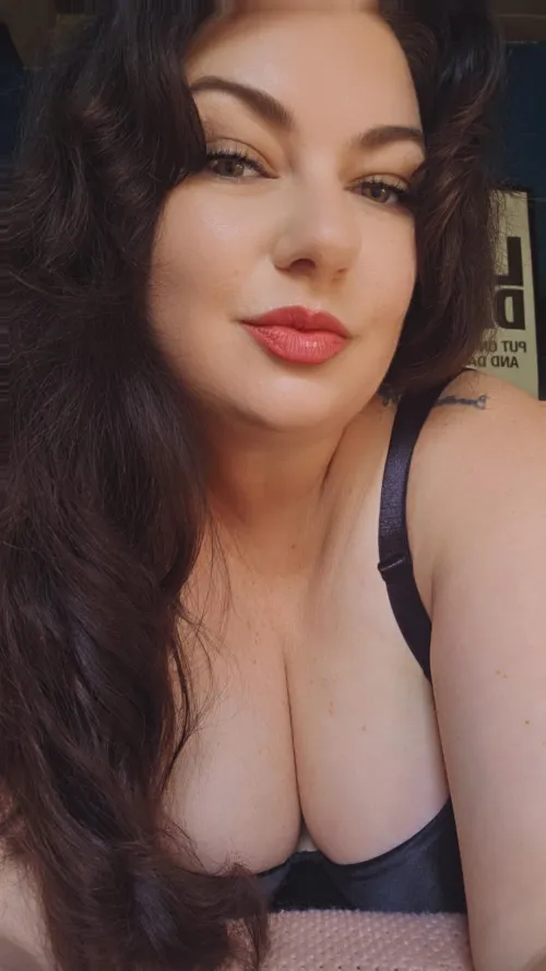 Hi from your local femme les 