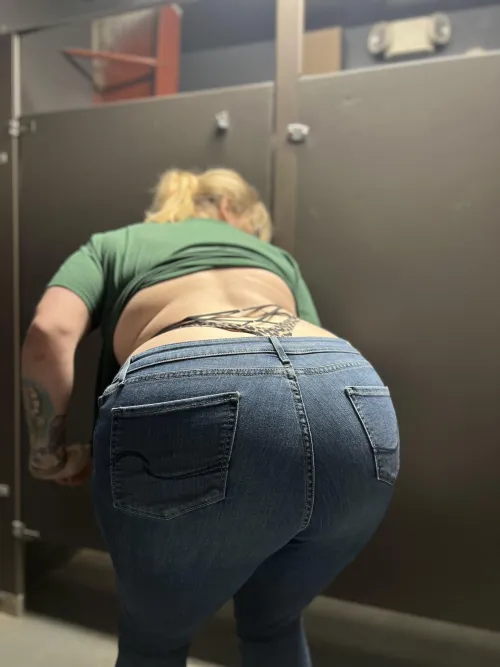 If my coworkers miss this today, they're blind.