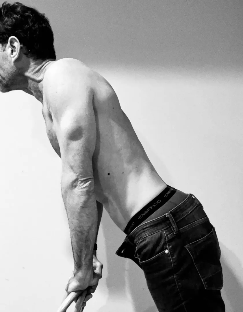 I’ll vault this chair to get to you [M] #282