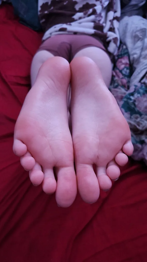 Kiss My Prone Soles 