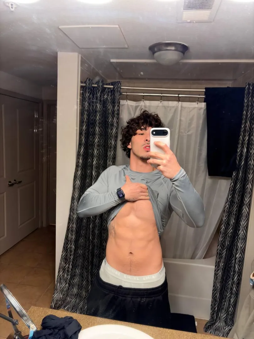 Mirror caught me slipping