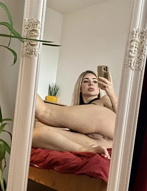 Train me to be your slut!