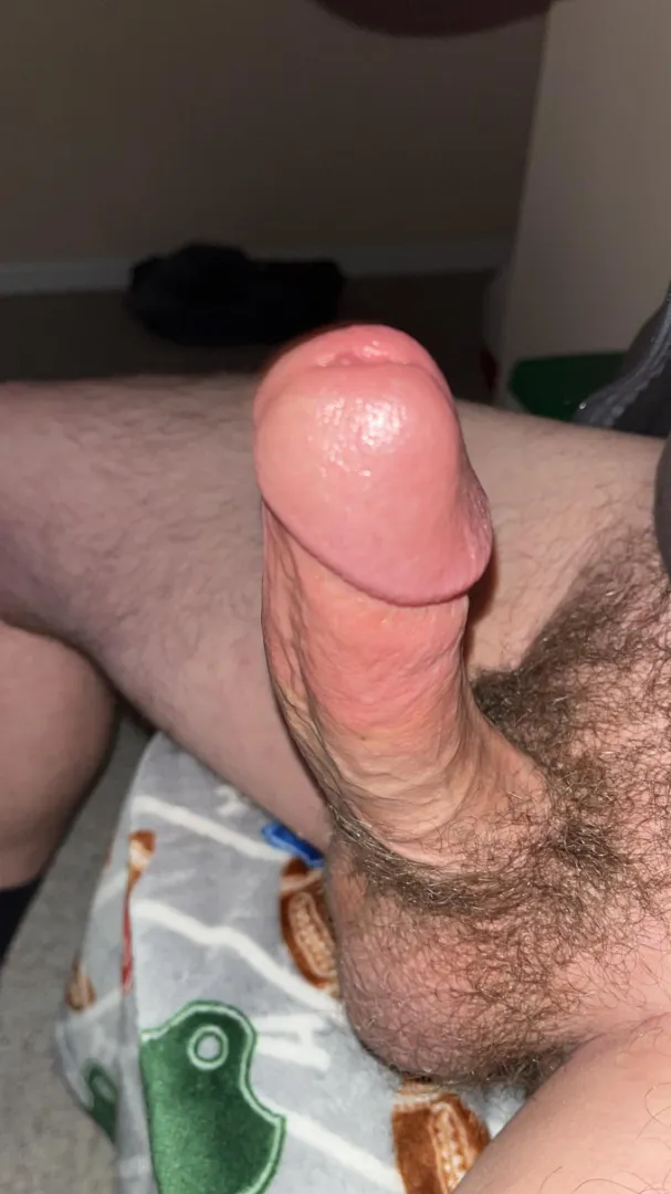 Who loves the taste of hairy dick and balls?