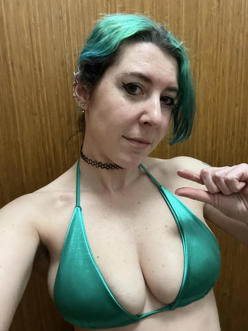 You're just so itty bitty