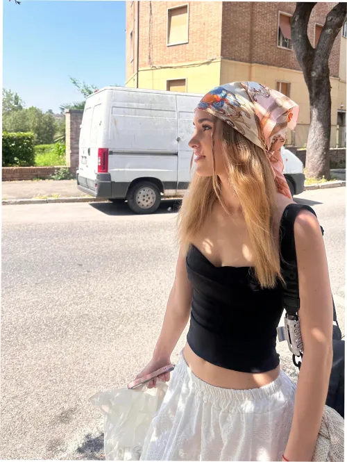 18F young, would you spend a lazy day with me?