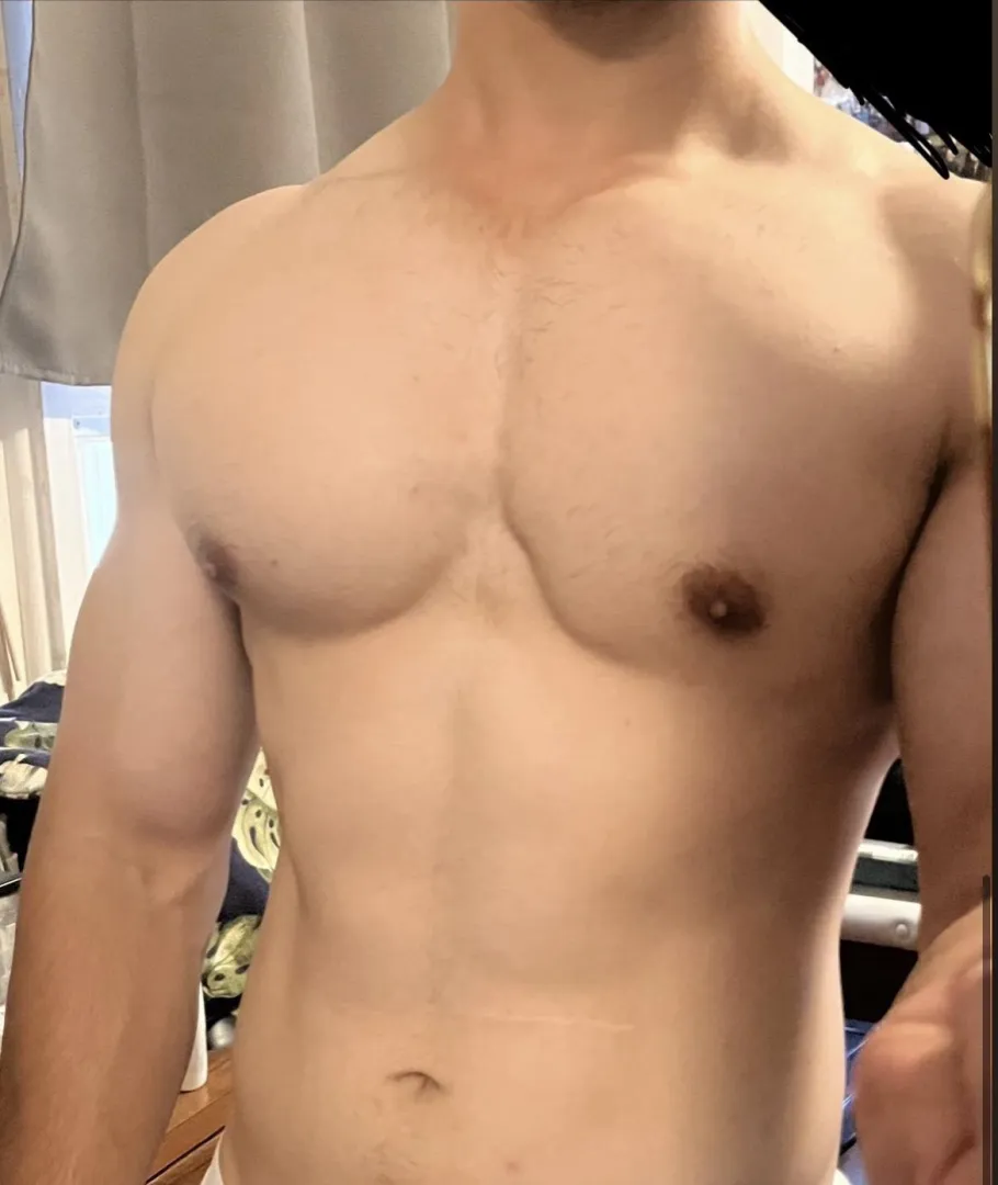34 [M4F] Honolulu looking for a FWB