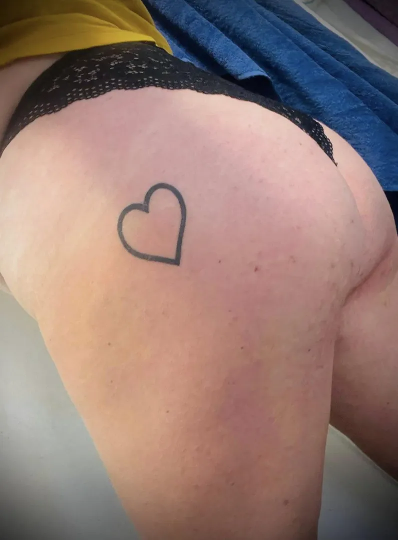 Ce petit cœur manque un peu de rouge 