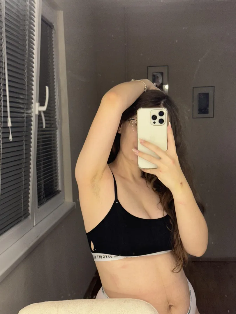 Do men actually like to lick armpits?